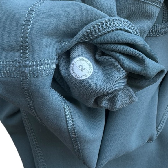 LULULEMON Wunder Train High-Rise Tight 25" in Misty Glade | Everlux Legging | 2 - Picture 9 of 10